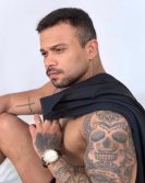 Julio Damasceno | Homens