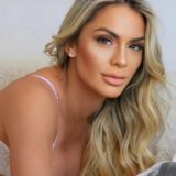 Angel Ferrari | Mulheres