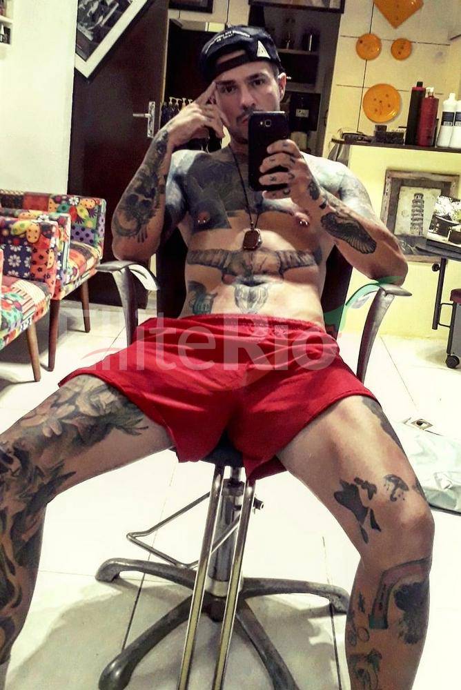 Johnny Hansen | Homens Johnny Hansen | Homens