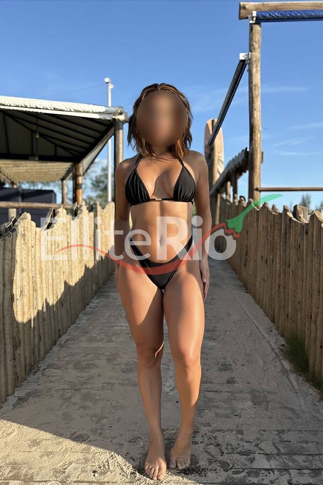 Luana Veena | Mulheres Luana Veena | Mulheres