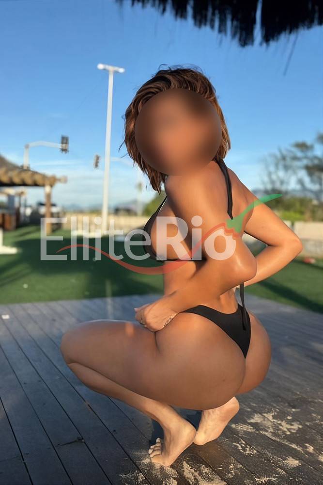 Luana Veena | Mulheres Luana Veena | Mulheres