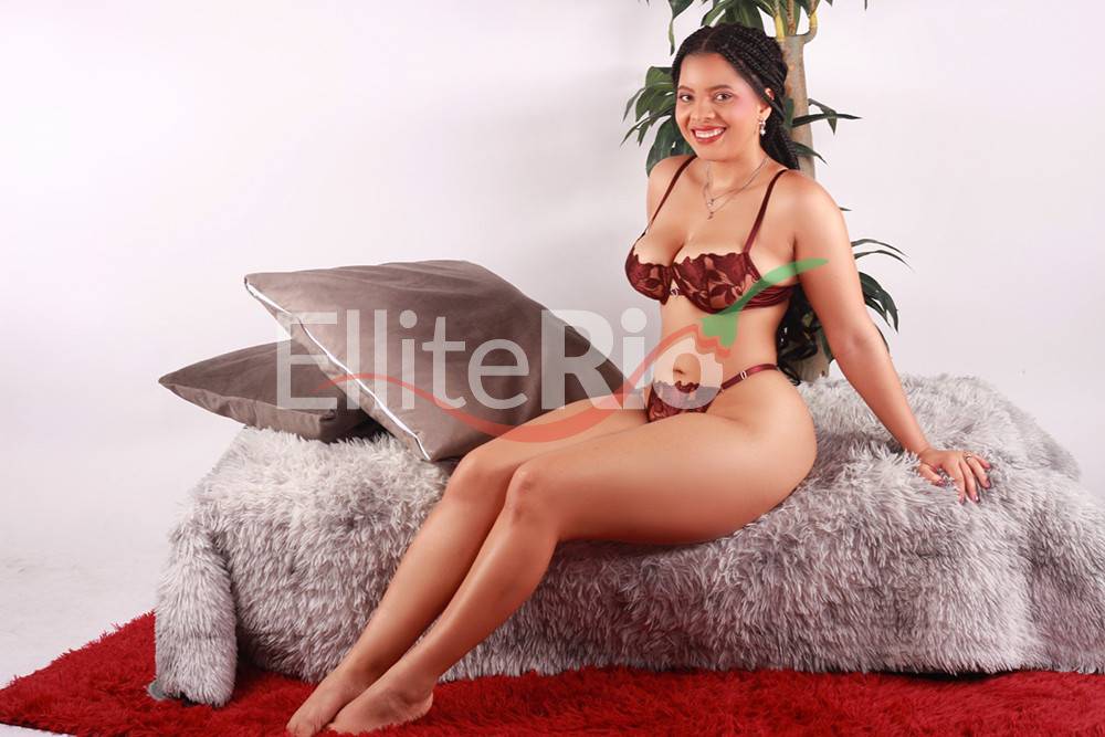 Isadora Bel | Mulheres