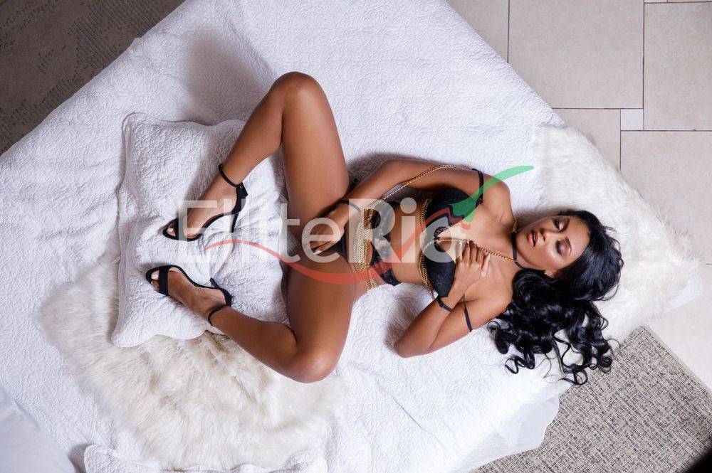 Nicole Bernardini | Mulheres