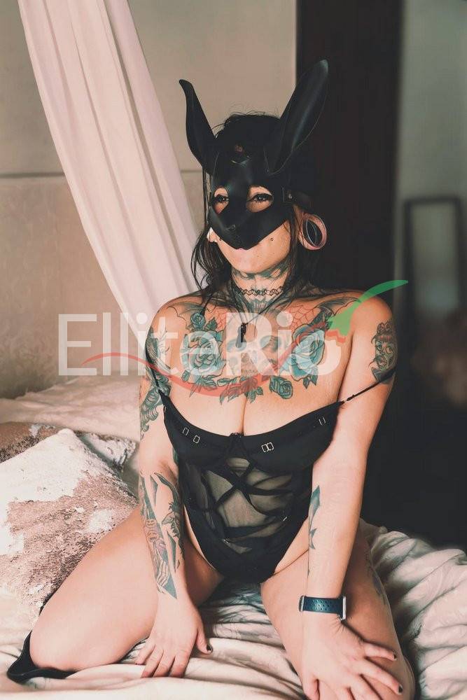 Juhly Zombie | Mulheres