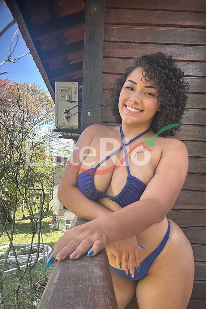 Thais Wholke | Mulheres