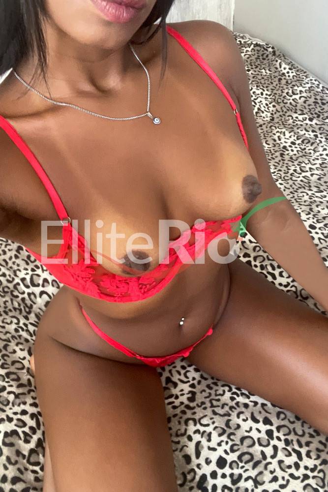 Sara Hot | Mulheres Sara Hot | Mulheres