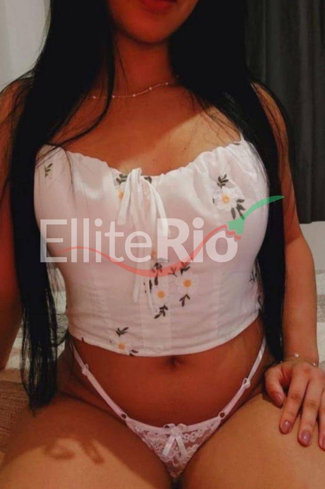 Monique Maciel | Mulheres