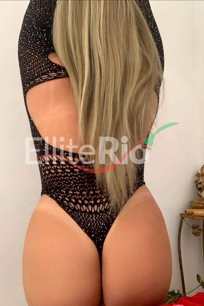 Camila | Mulheres Camila | Mulheres