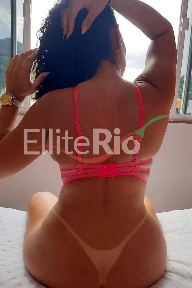 Beatriz Tijuca | Mulheres