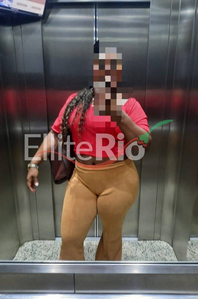 Carla | Mulheres Carla | Mulheres