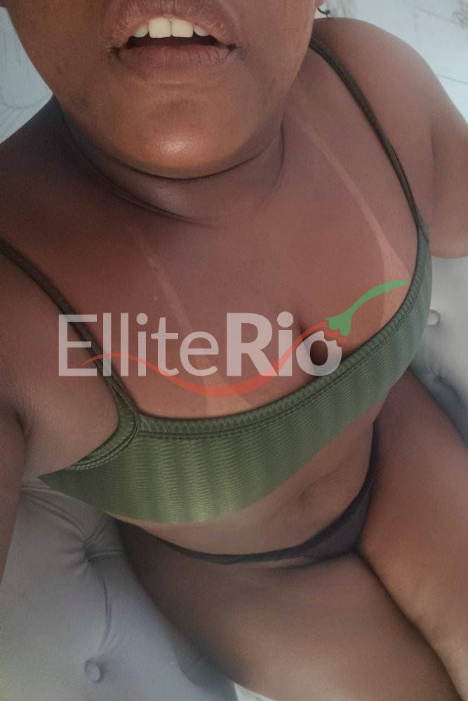 Carla | Mulheres Carla | Mulheres