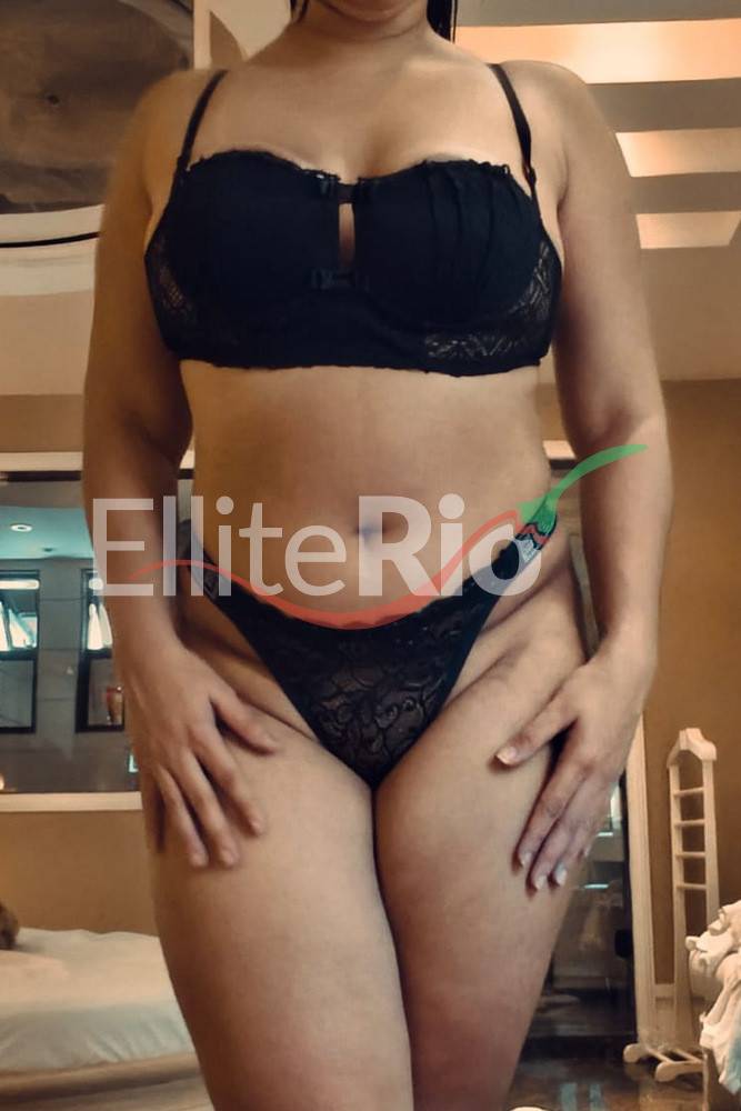 Bella Brandão | Mulheres Bella Brandão | Mulheres