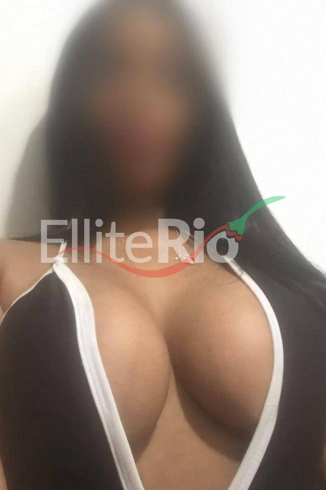 Lara Brunna | Mulheres