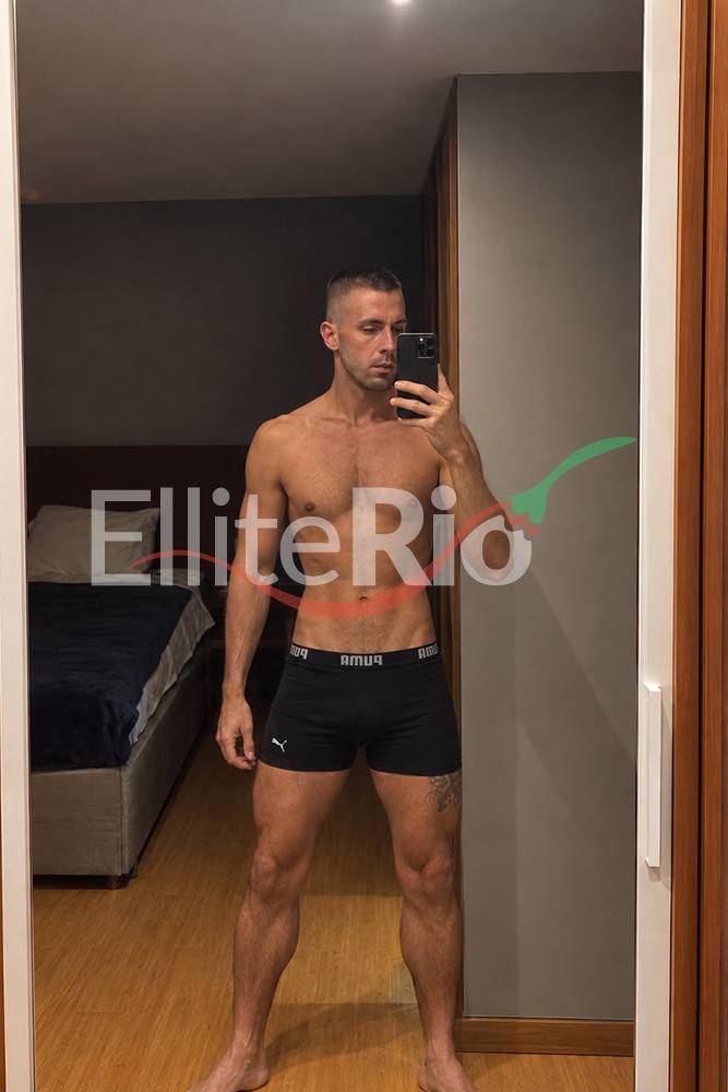 Caio | Homens