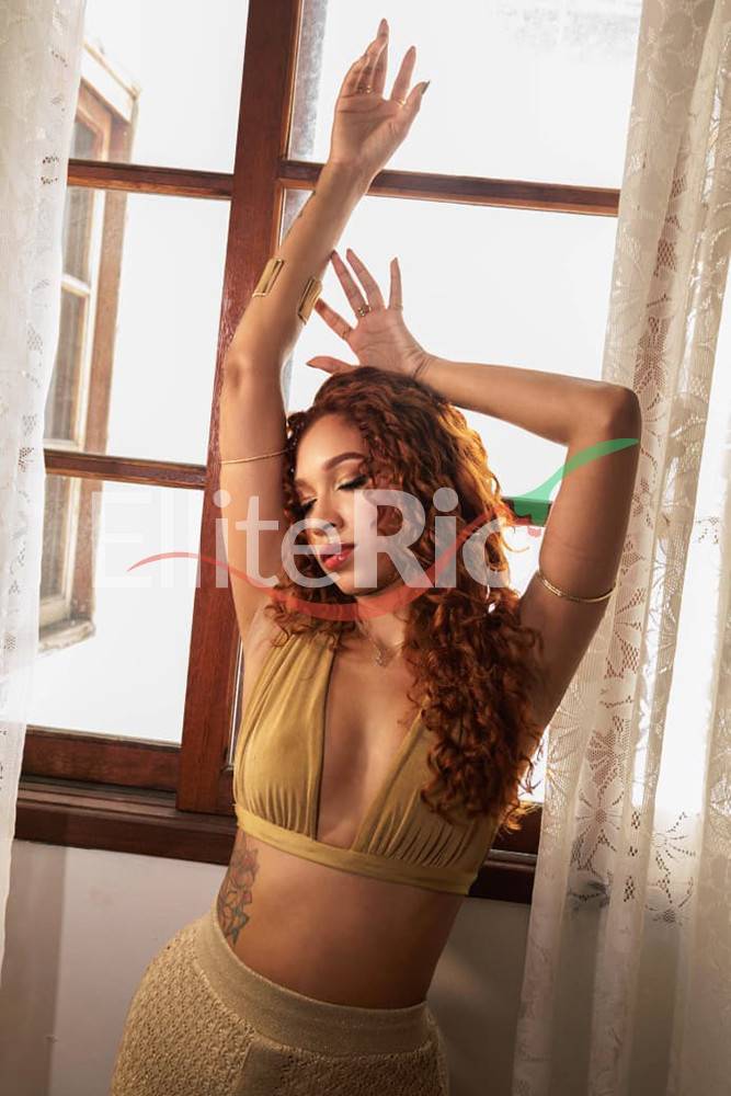 Rebeca Copa | Mulheres Rebeca Copa | Mulheres
